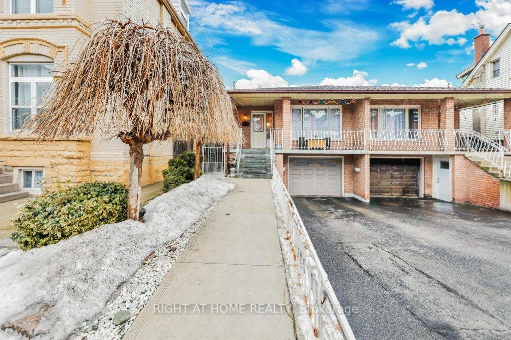 Photo 2 of 32 William Street, Hamilton, Landsdale — HOMEH