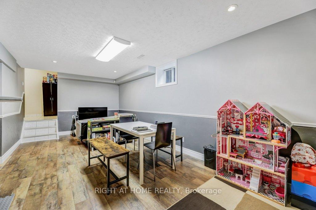 Photo 31 of 32 William Street, Hamilton, Landsdale — HOMEH