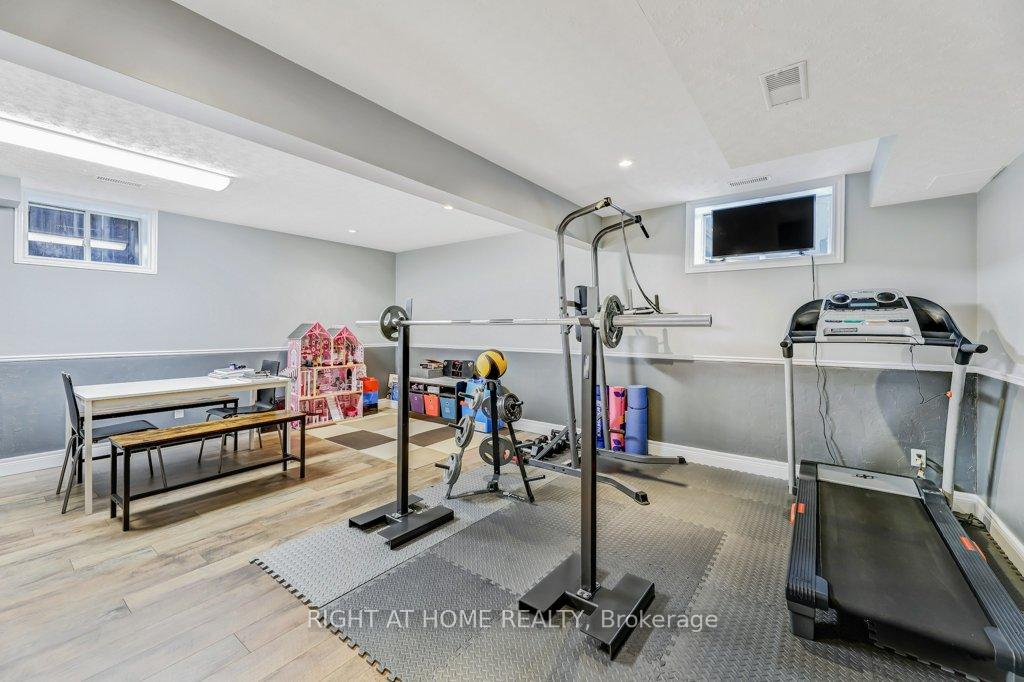 Photo 33 of 32 William Street, Hamilton, Landsdale — HOMEH