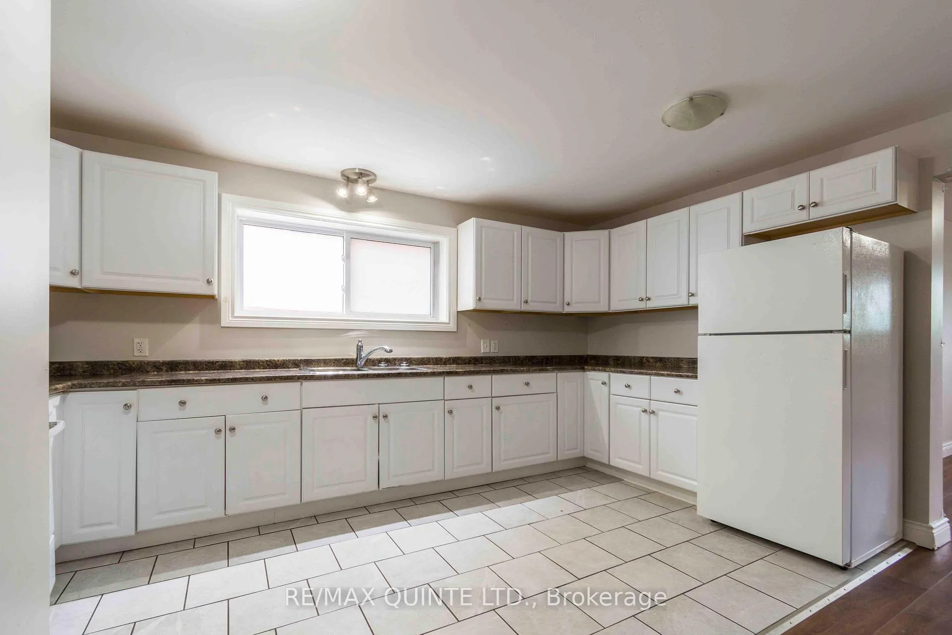 Photo 9 of 59 North Front Street, Belleville, Belleville Ward — HOMEH