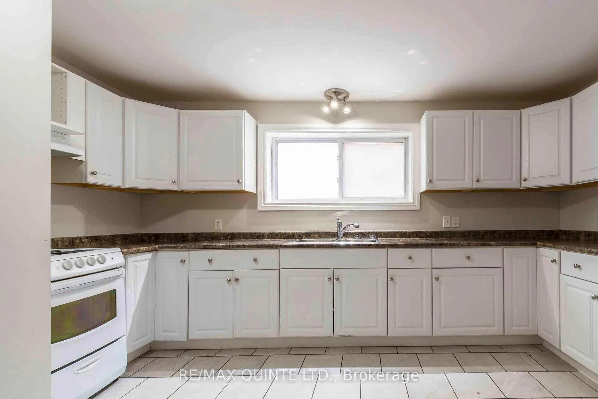 Photo 10 of 59 North Front Street, Belleville, Belleville Ward — HOMEH