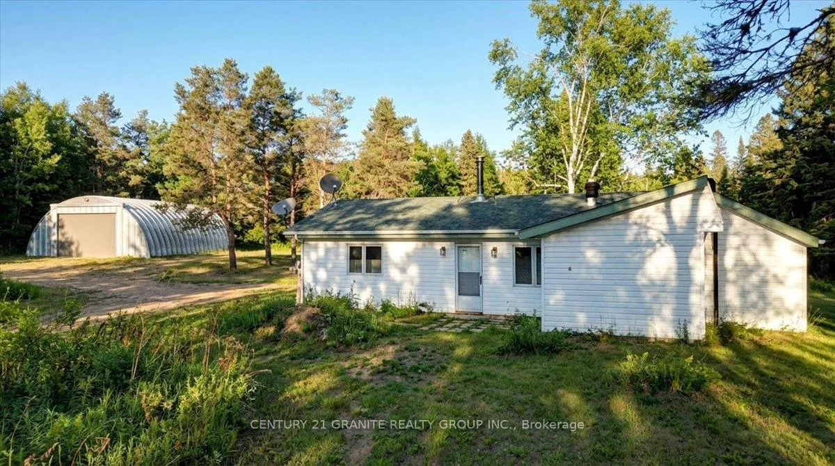 Photo 1 of 3157 Lower Faraday Road, Faraday — HOMEH