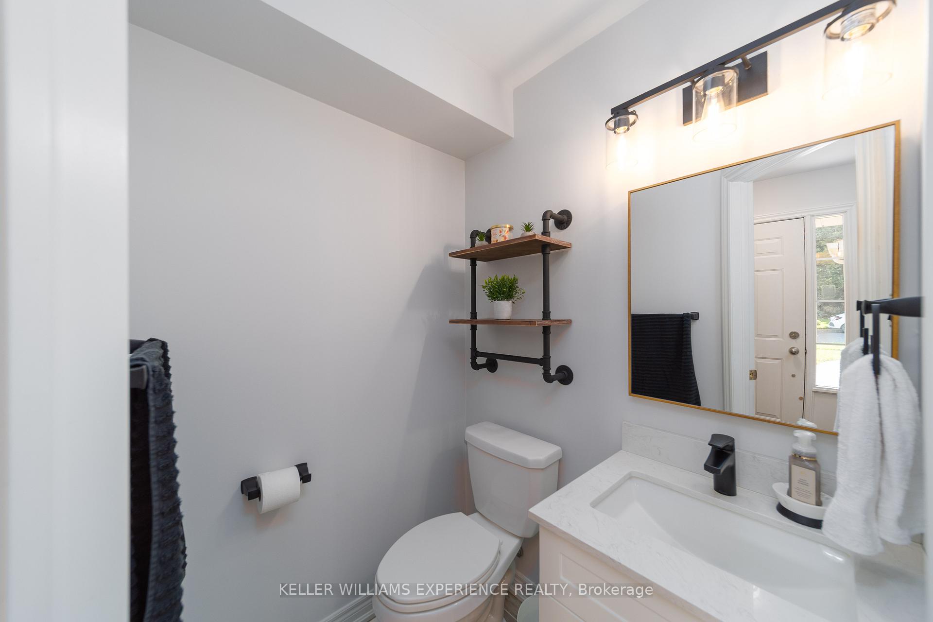 Photo 8 of 141 Benson Drive, Barrie, Northwest — HOMEH