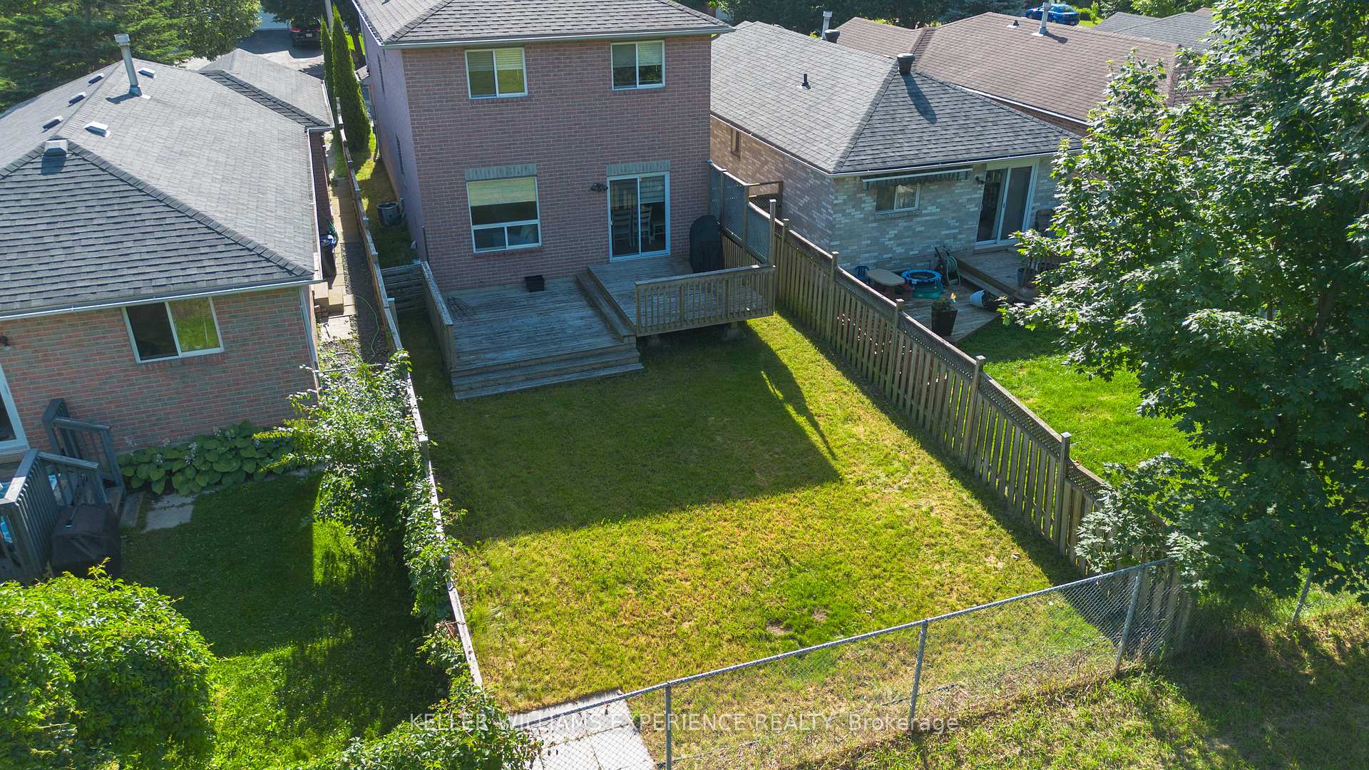 Photo 27 of 141 Benson Drive, Barrie, Northwest — HOMEH