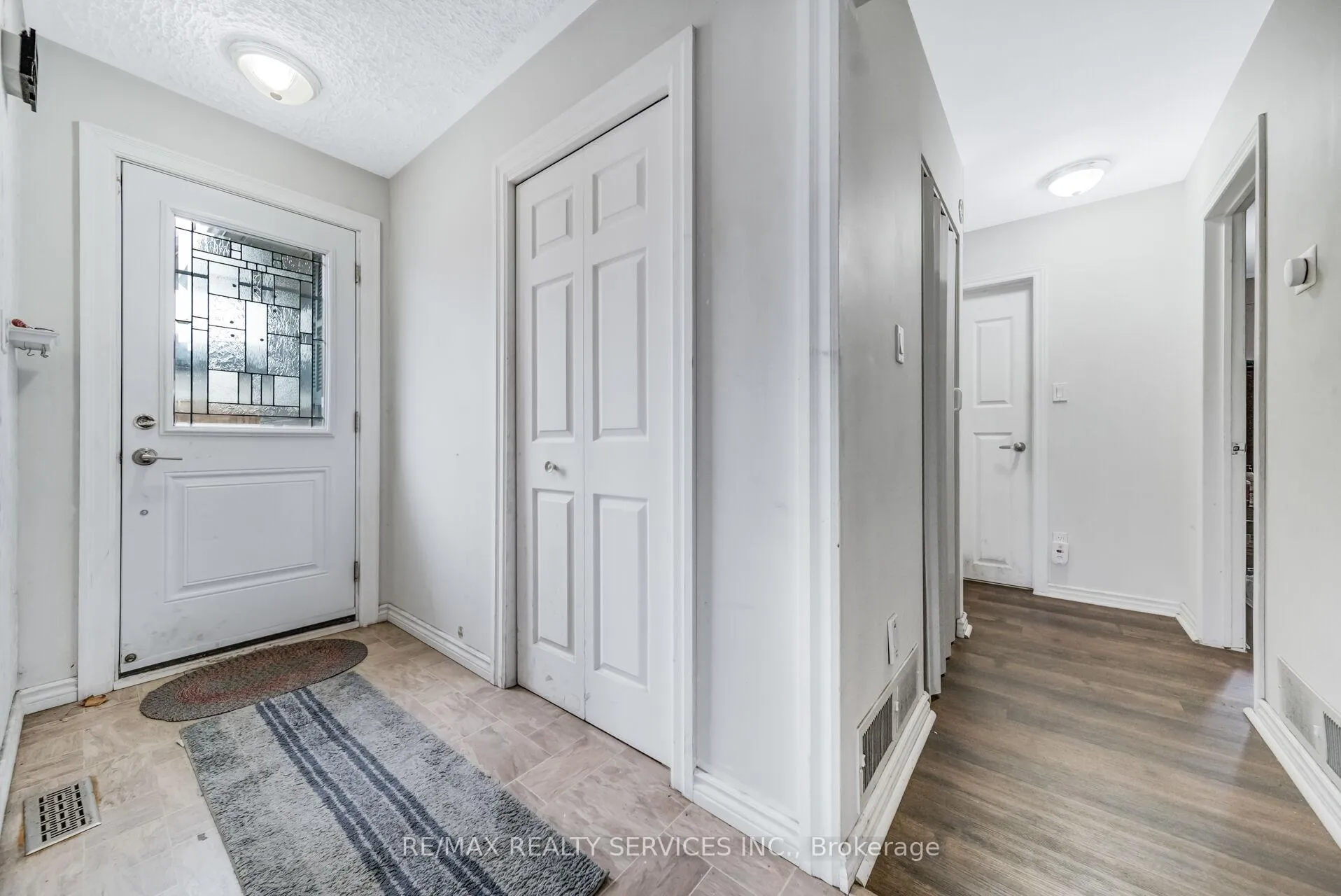 Photo 14 of 39 Flavian Crescent, Brampton, Southgate — HOMEH