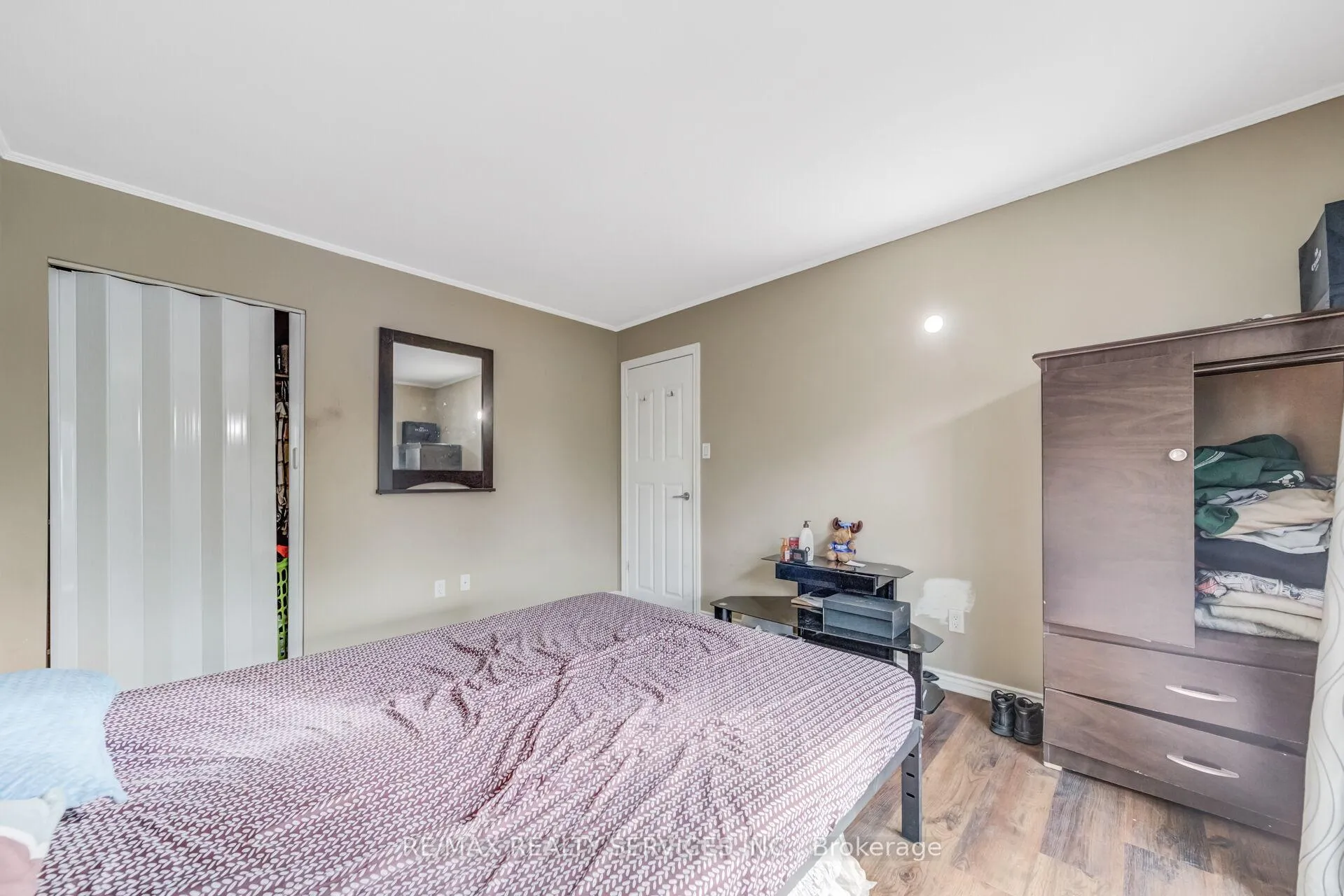 Photo 21 of 39 Flavian Crescent, Brampton, Southgate — HOMEH