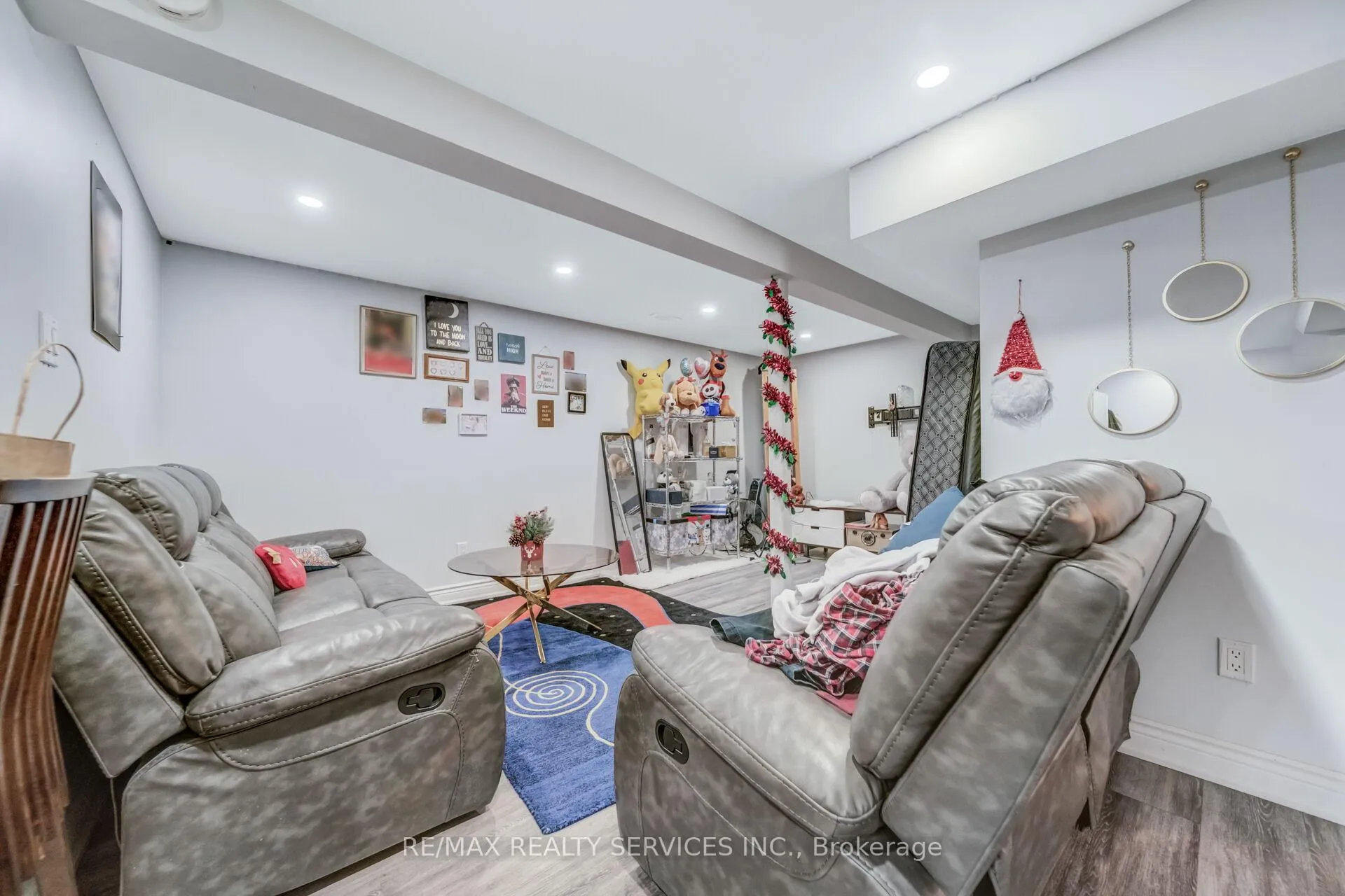 Photo 35 of 39 Flavian Crescent, Brampton, Southgate — HOMEH