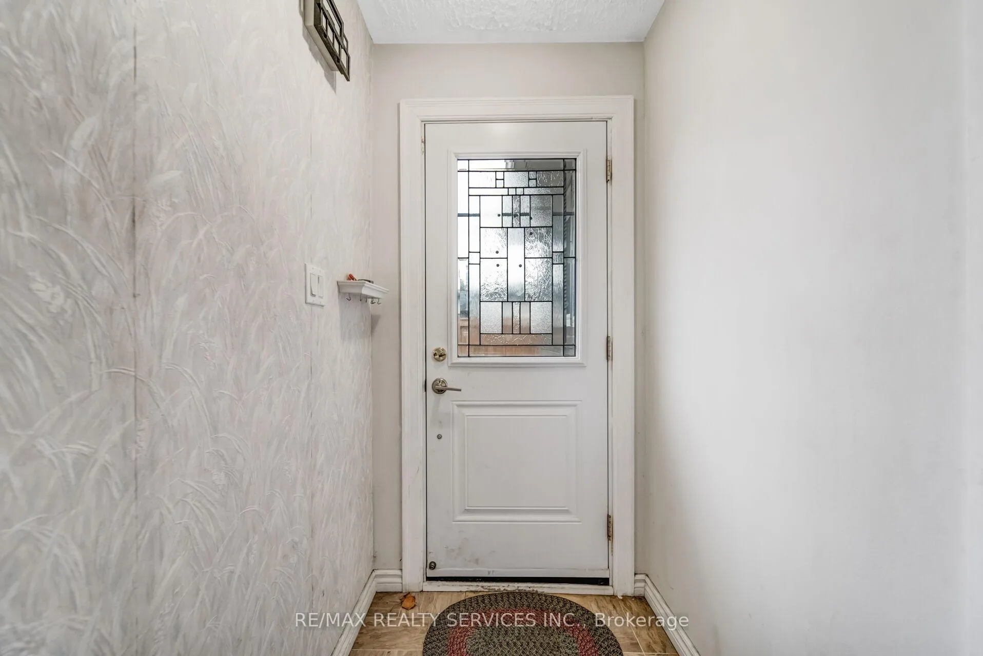 Photo 42 of 39 Flavian Crescent, Brampton, Southgate — HOMEH