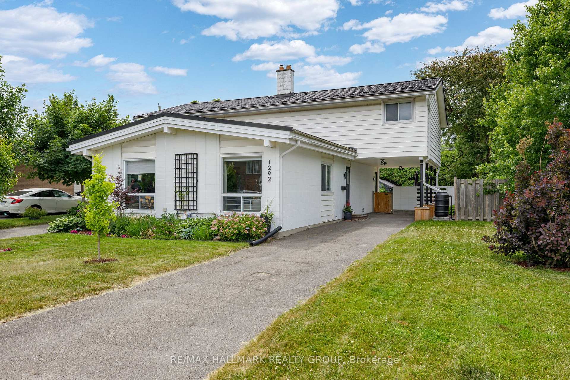 Photo 1 of 1292 Henry Farm Drive, Ottawa, Copeland Park — HOMEH
