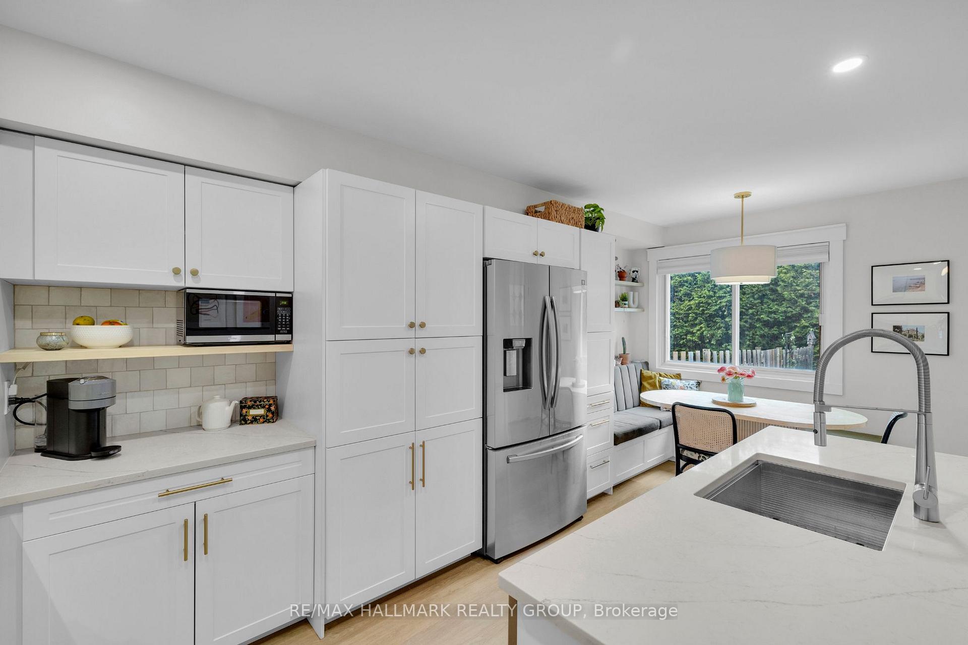 Photo 8 of 1292 Henry Farm Drive, Ottawa, Copeland Park — HOMEH