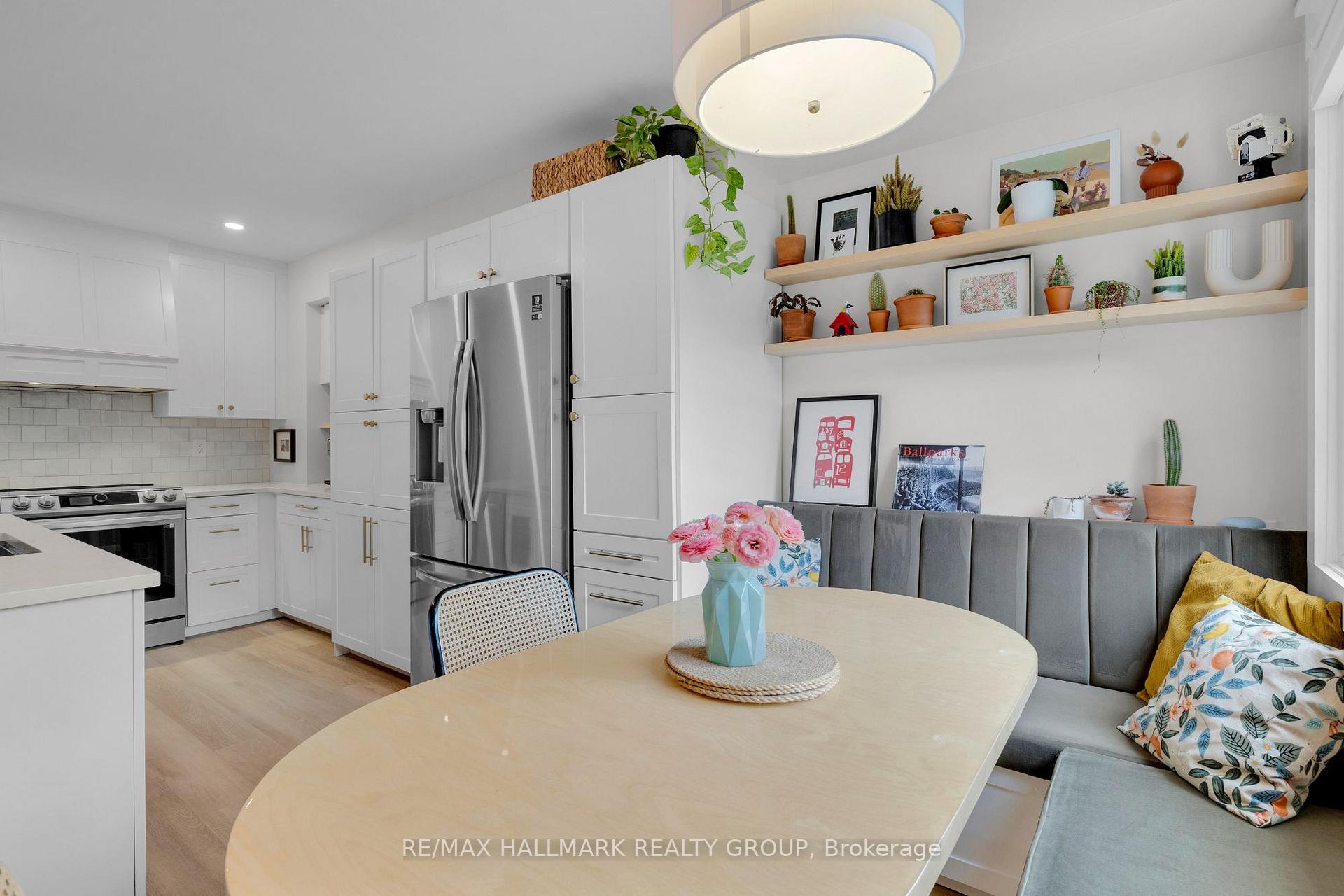Photo 14 of 1292 Henry Farm Drive, Ottawa, Copeland Park — HOMEH