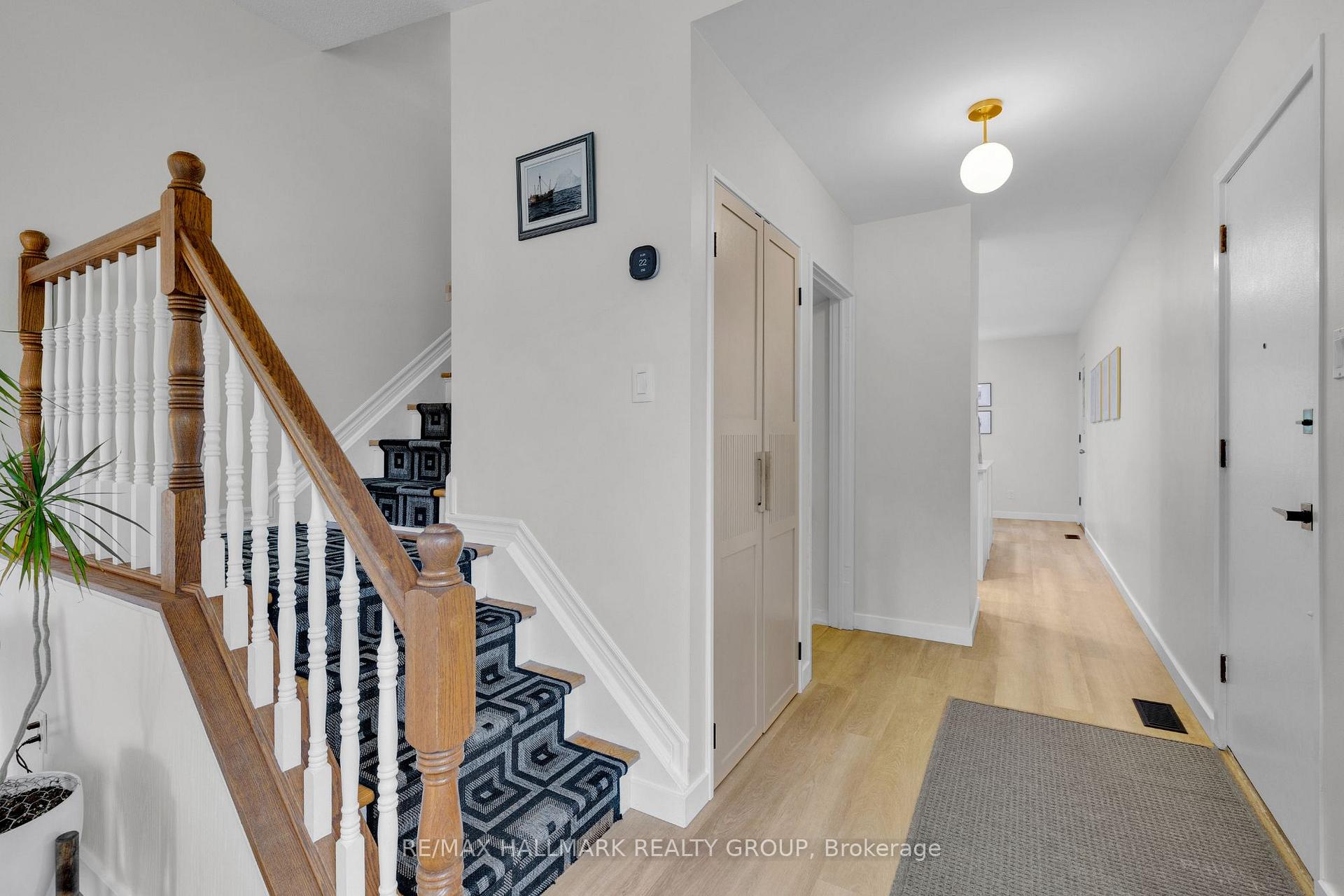 Photo 15 of 1292 Henry Farm Drive, Ottawa, Copeland Park — HOMEH