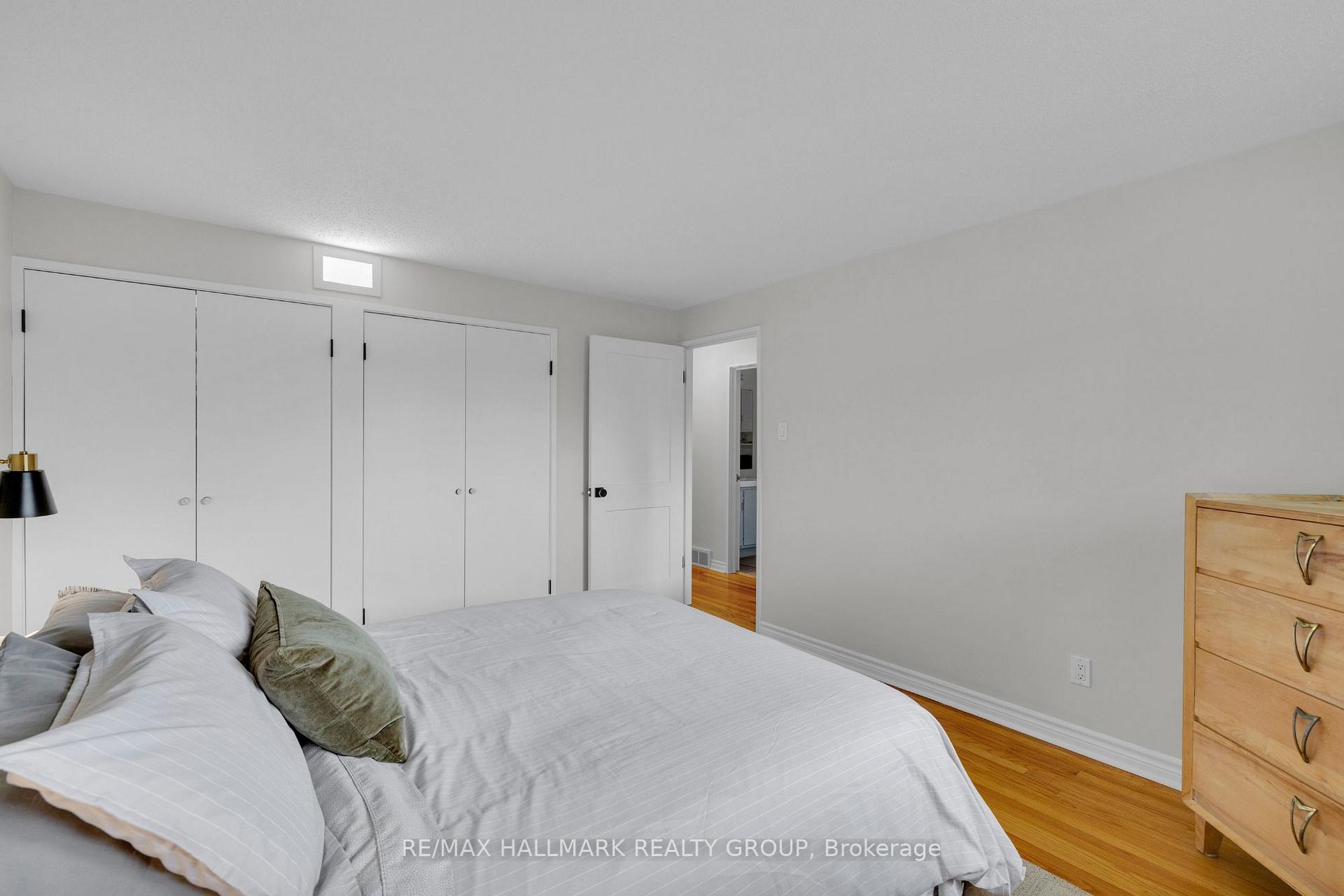 Photo 17 of 1292 Henry Farm Drive, Ottawa, Copeland Park — HOMEH