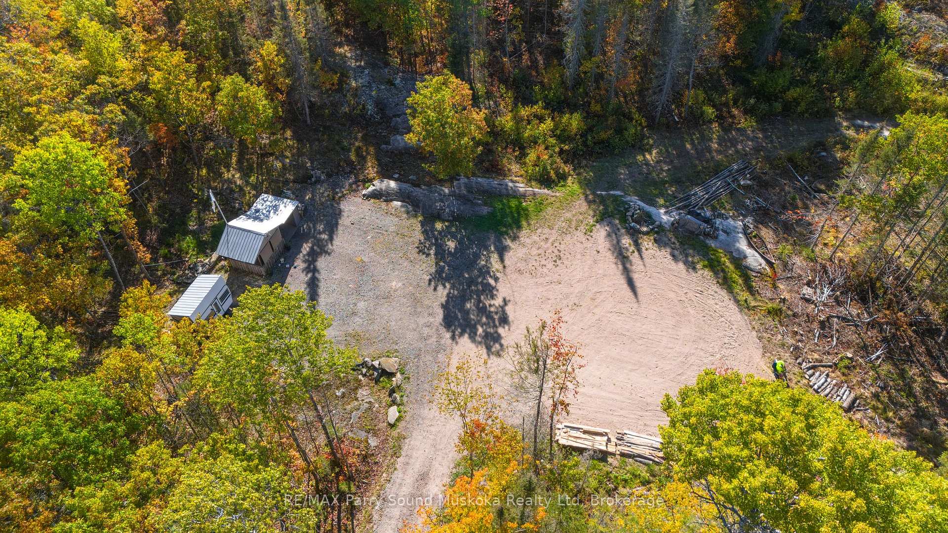 Photo 20 of 308 Nipissing Road N, Magnetawan — HOMEH