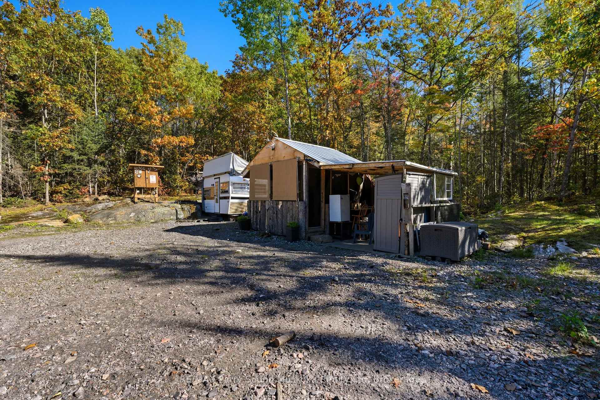 Photo 26 of 308 Nipissing Road N, Magnetawan — HOMEH