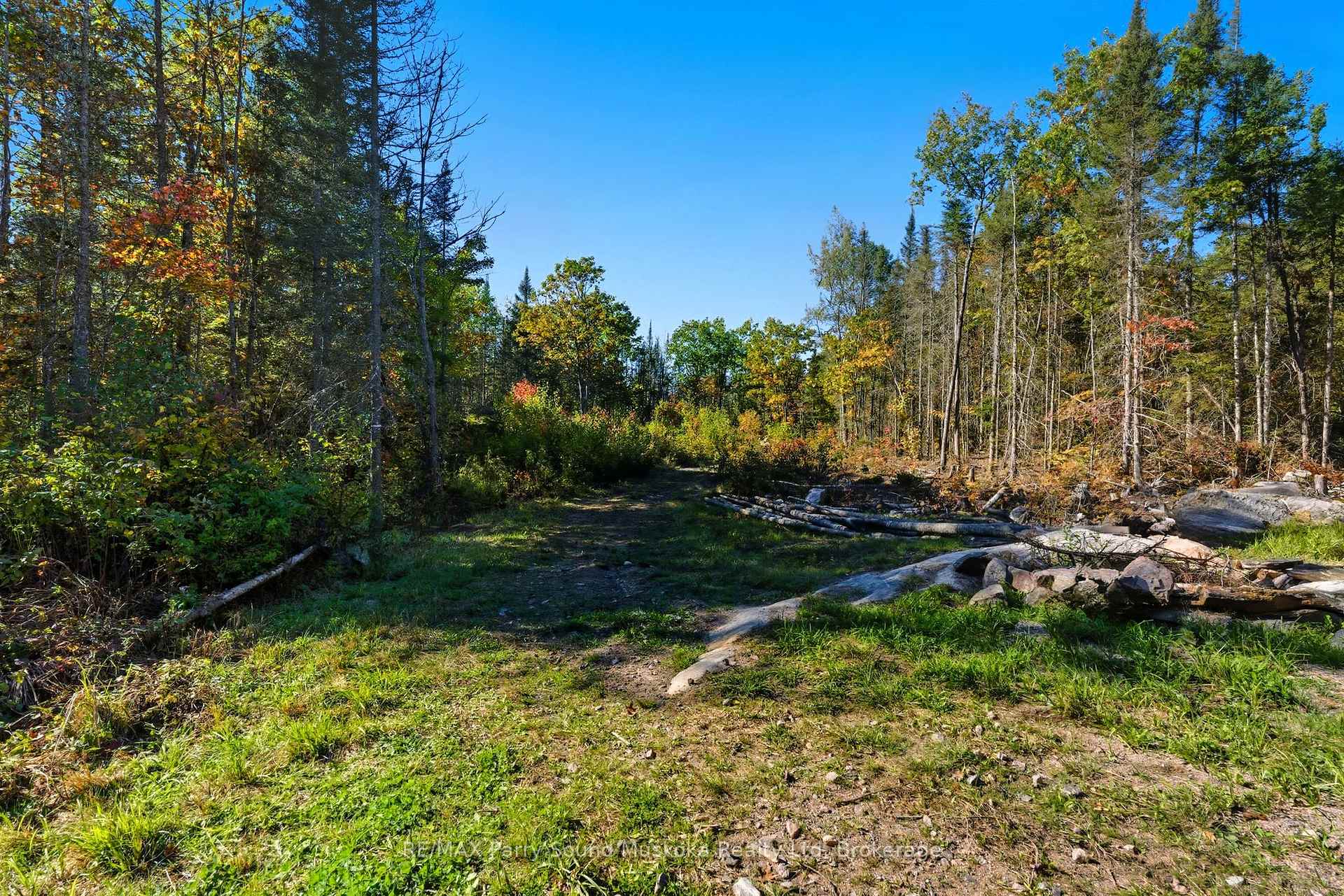 Photo 30 of 308 Nipissing Road N, Magnetawan — HOMEH