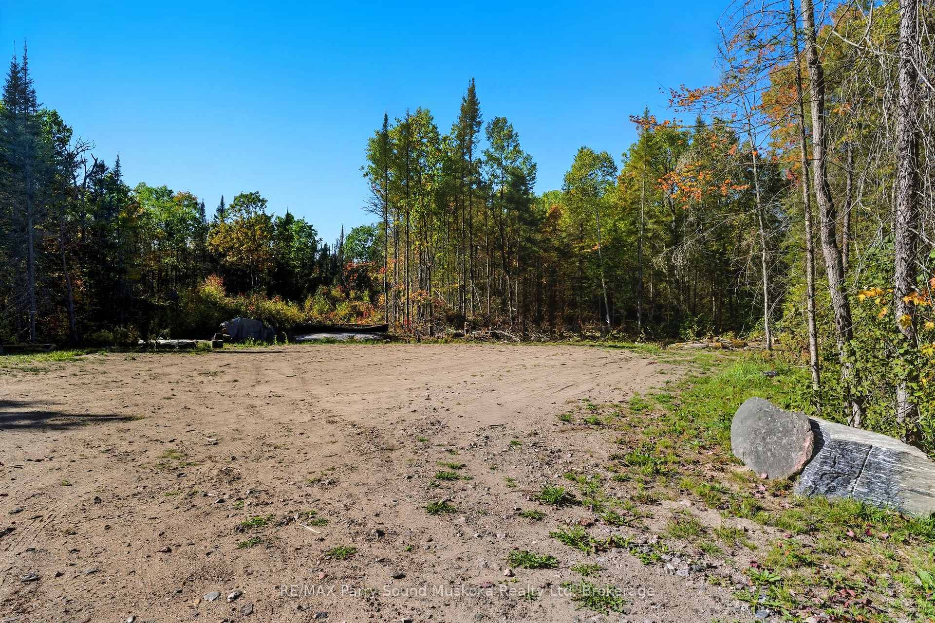 Photo 33 of 308 Nipissing Road N, Magnetawan — HOMEH