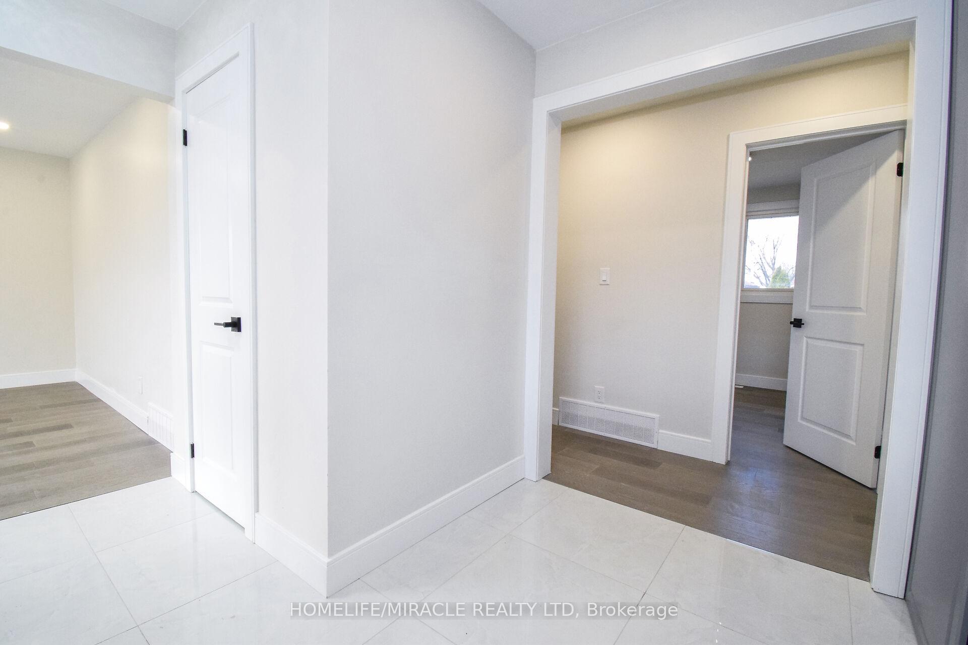 Photo 10 of 25 Meredith Drive, St. Catharines, Carlton/Bunting — HOMEH