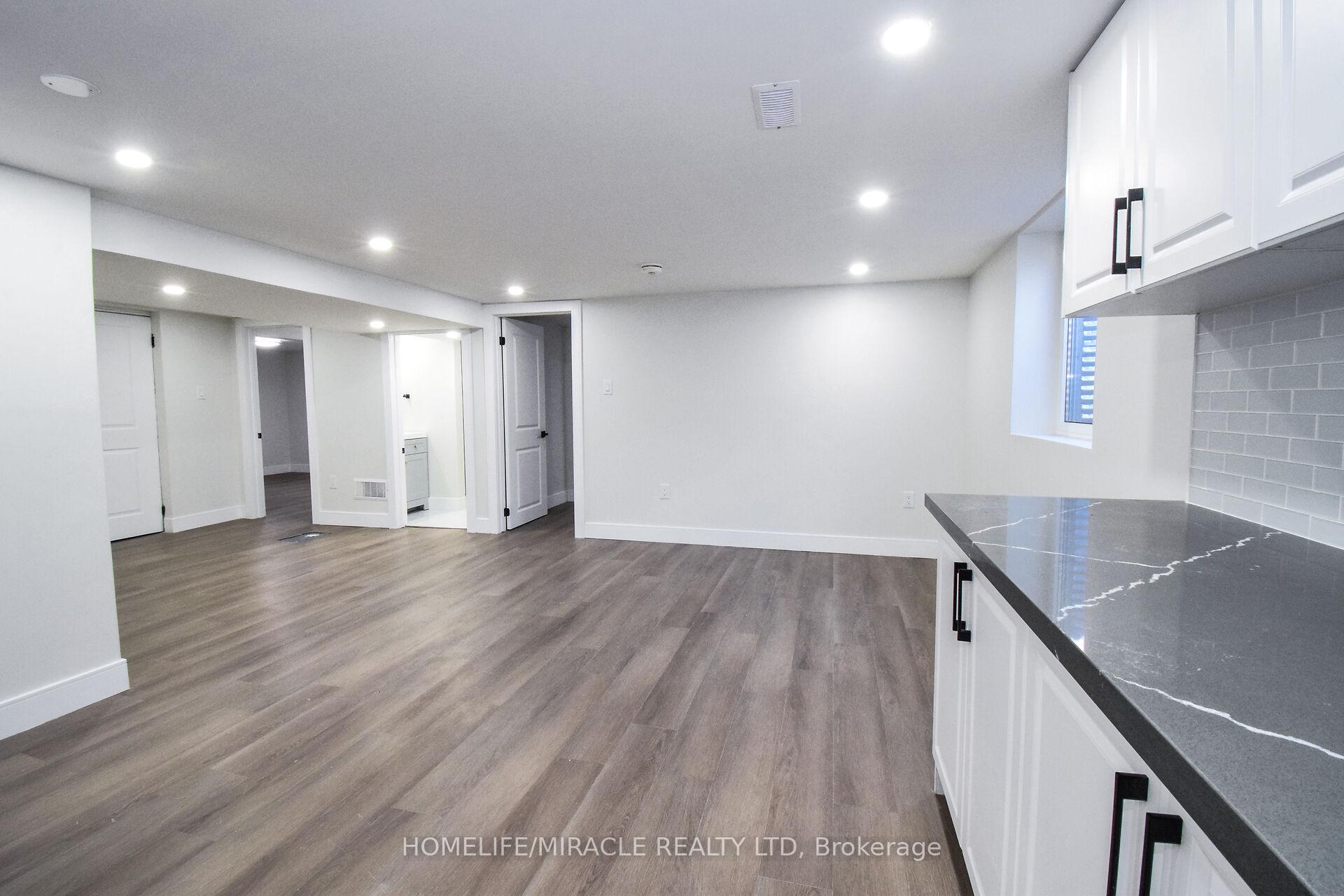 Photo 28 of 25 Meredith Drive, St. Catharines, Carlton/Bunting — HOMEH