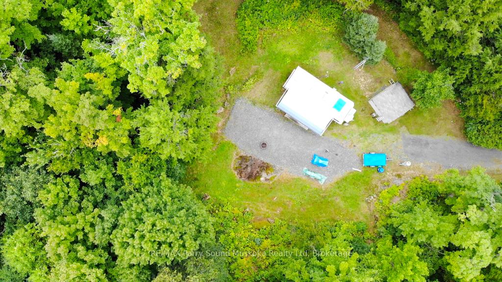Photo 18 of 335 Centre Road, McKellar — HOMEH