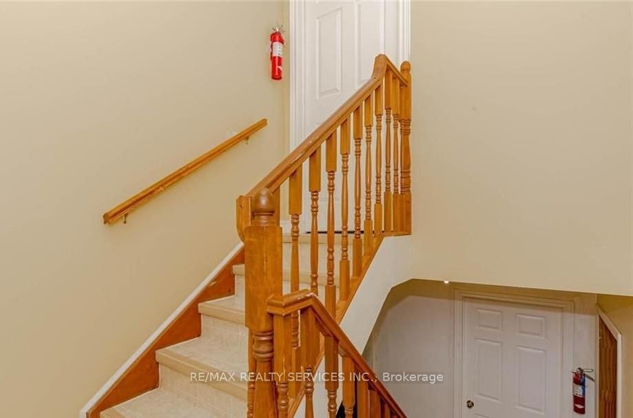 Photo 18 of 18 Greenlaw Place, St. Catharines, Downtown — HOMEH