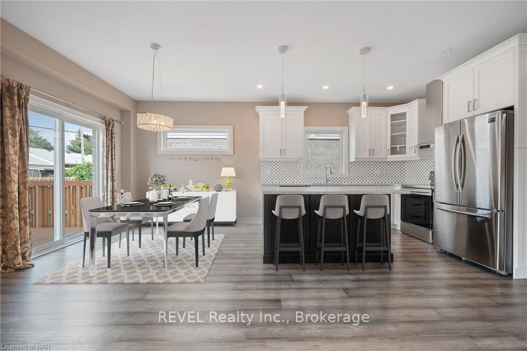 Photo 12 of 43 Berkshire Drive, St. Catharines, Carlton/Bunting — HOMEH