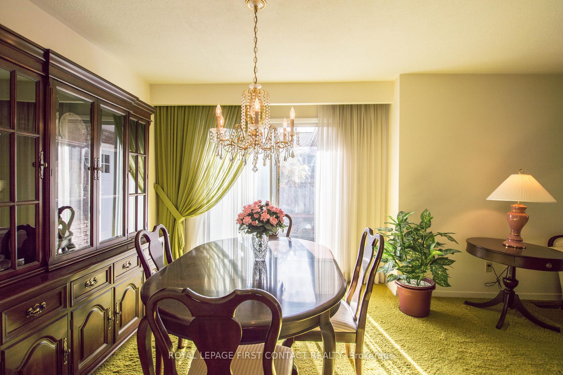Photo 8 of 279 Cook Street, Barrie, Grove East — HOMEH