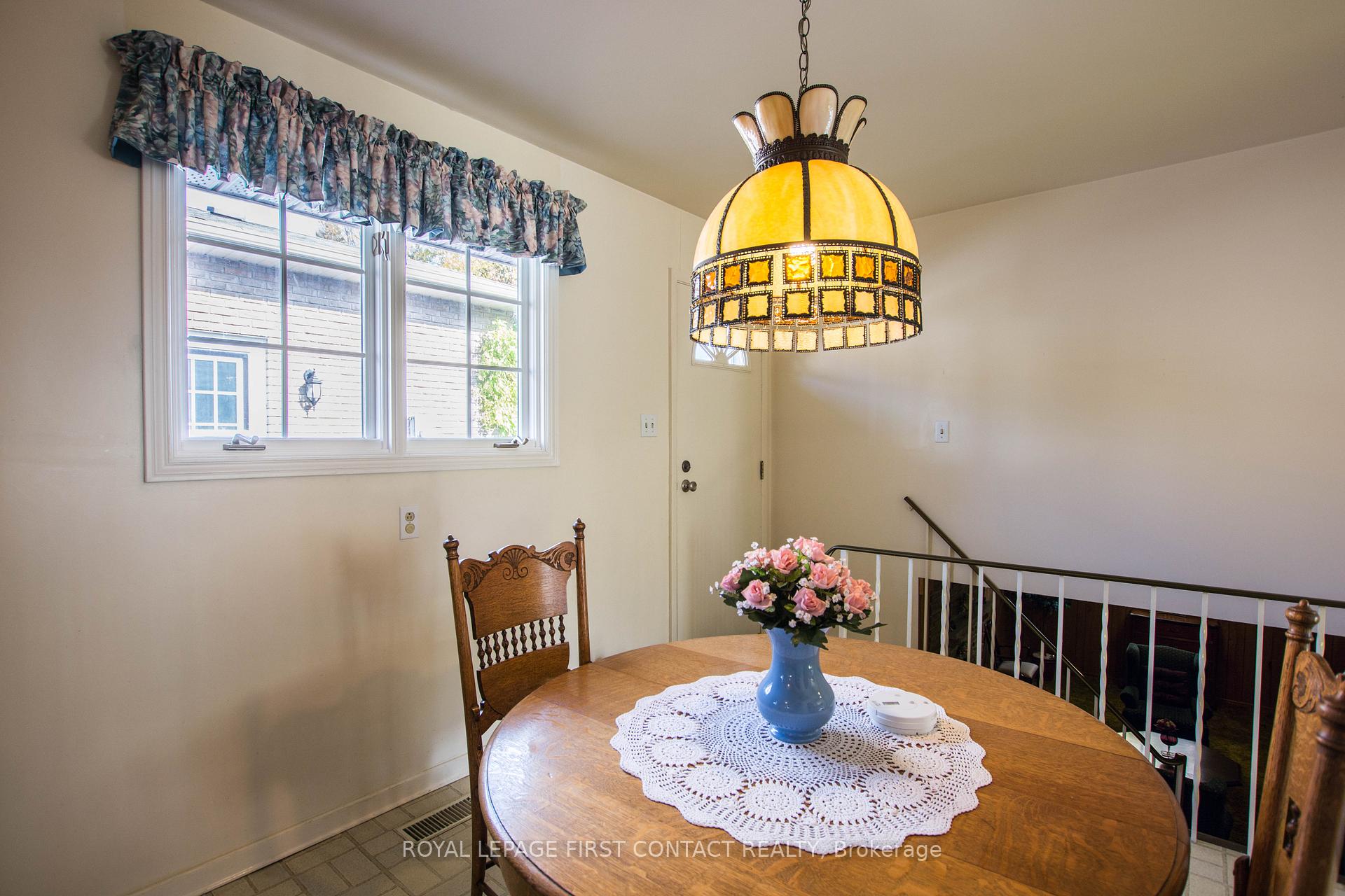 Photo 9 of 279 Cook Street, Barrie, Grove East — HOMEH