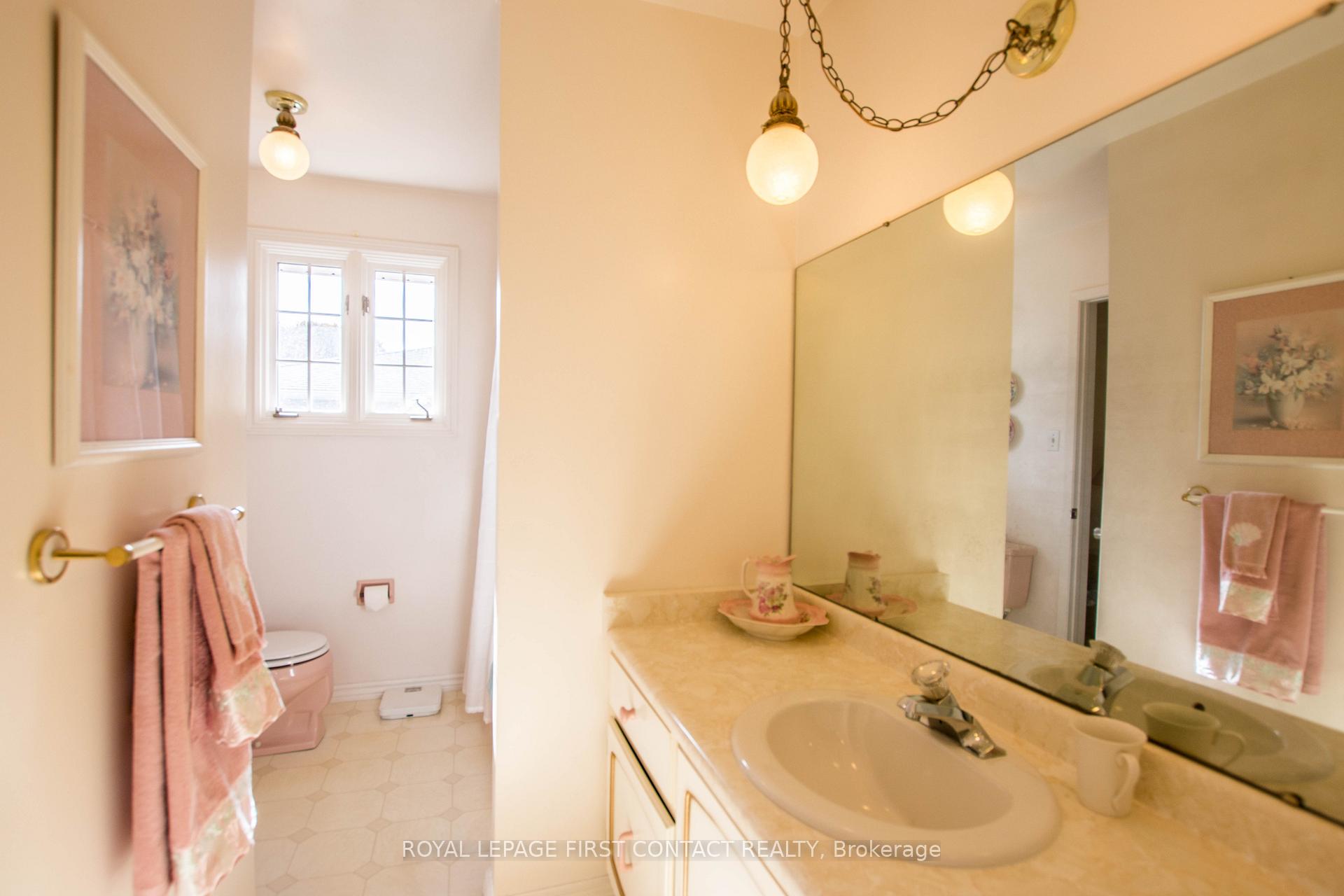Photo 11 of 279 Cook Street, Barrie, Grove East — HOMEH