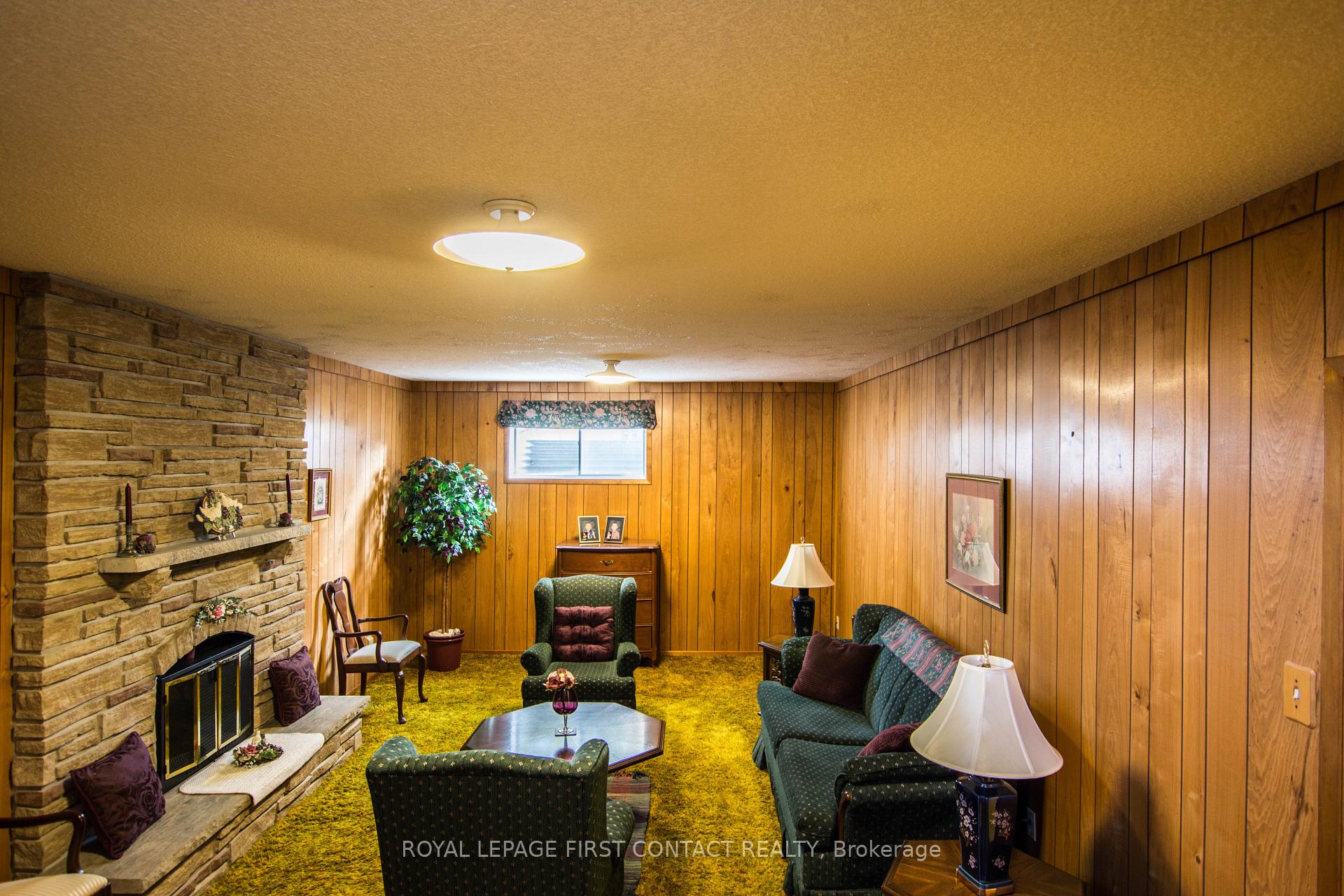 Photo 18 of 279 Cook Street, Barrie, Grove East — HOMEH