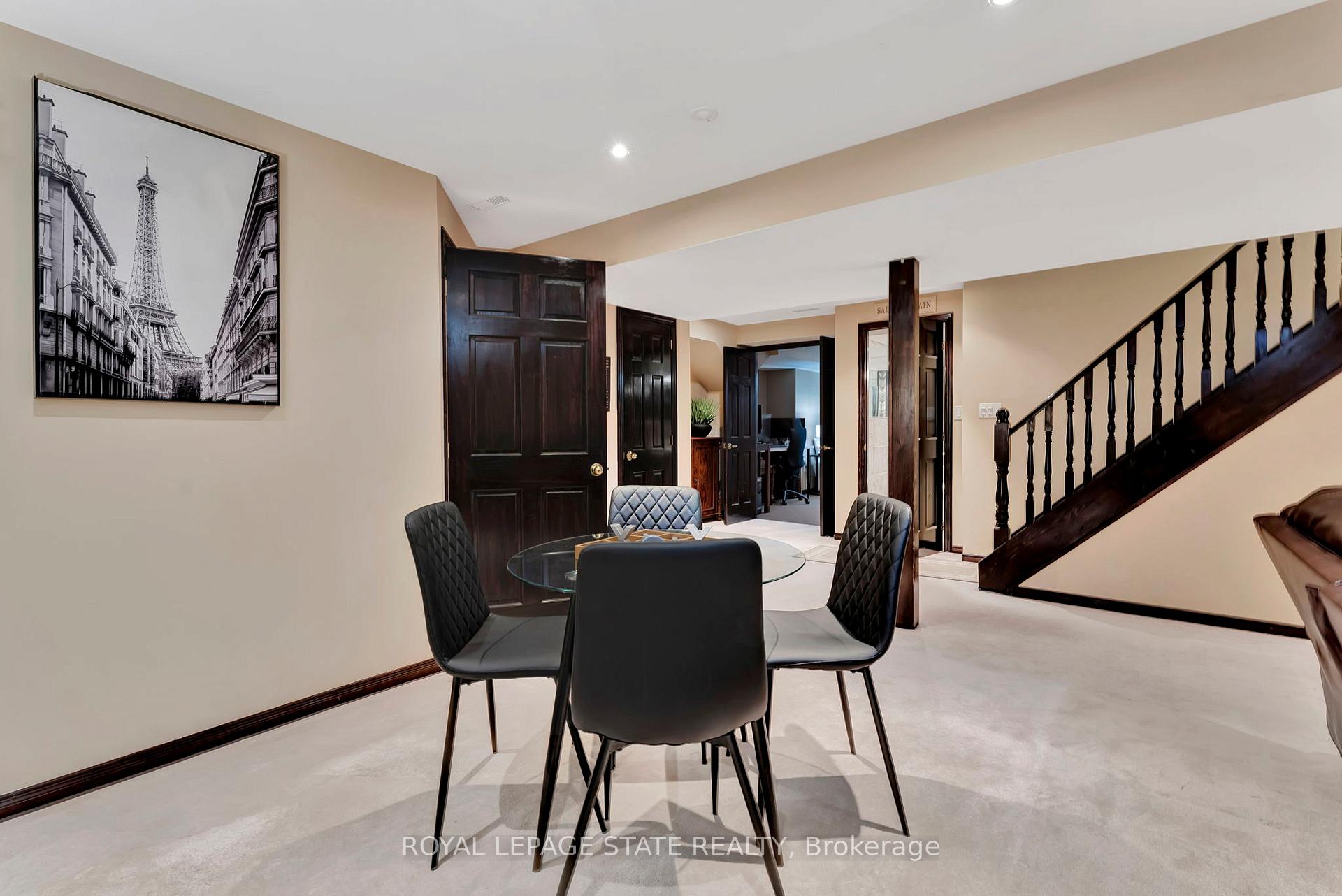Photo 27 of 19 Watershore Drive, Hamilton, Winona — HOMEH
