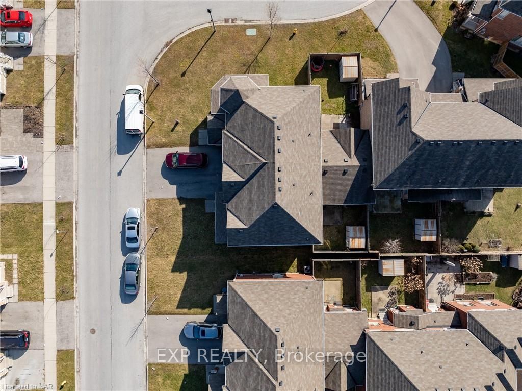 Photo 42 of 198 Wright Crescent, St. Catharines, Burleigh Hill — HOMEH