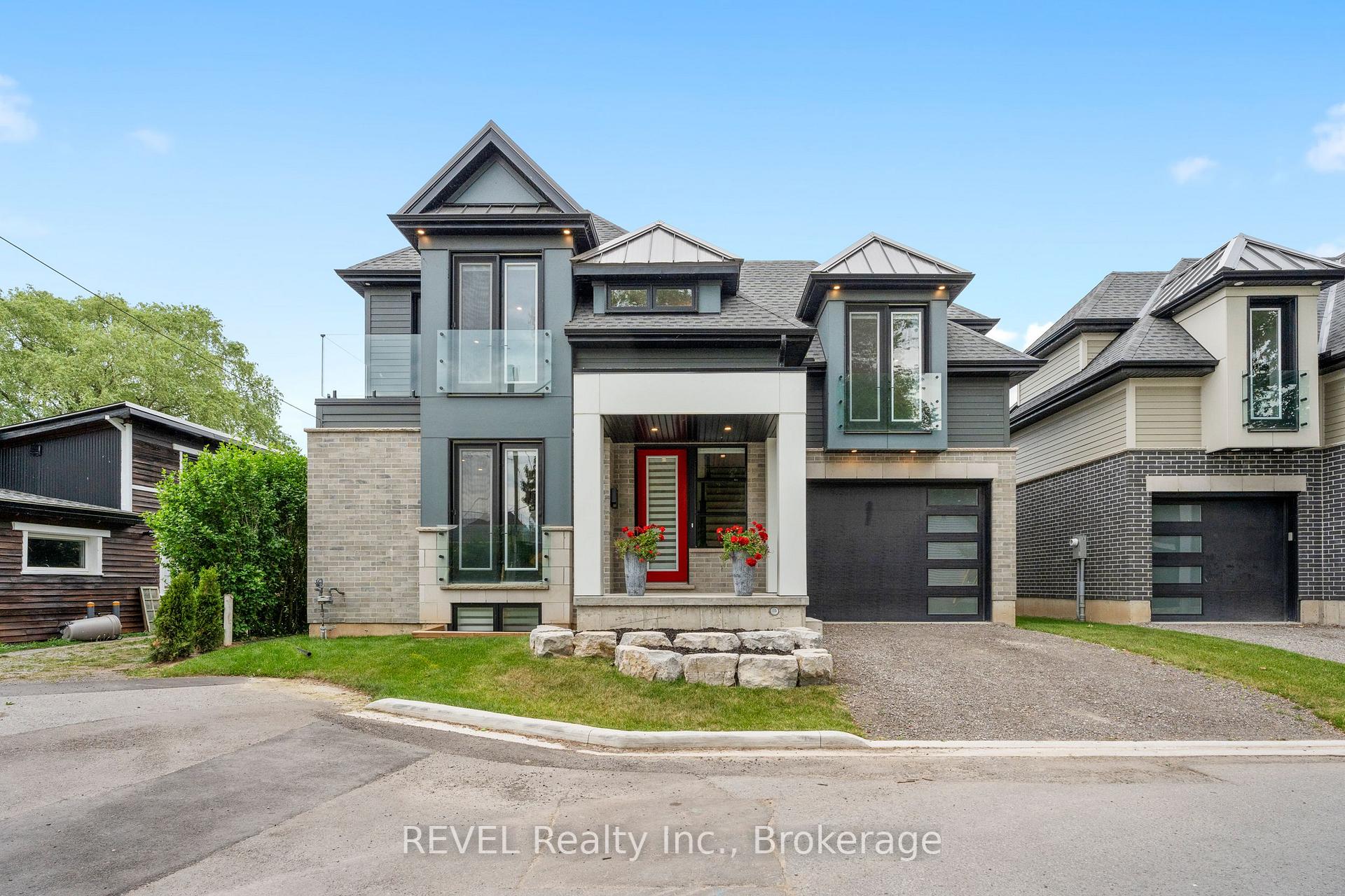 Front of 10 Paxton Avenue
