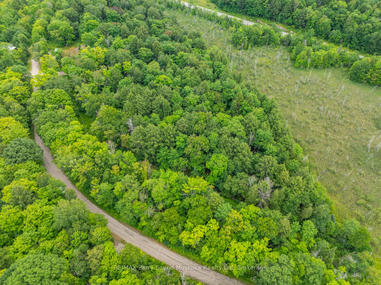 Photo 17 of 131 Moonwing Road, Magnetawan, Ahmic Harbour — HOMEH