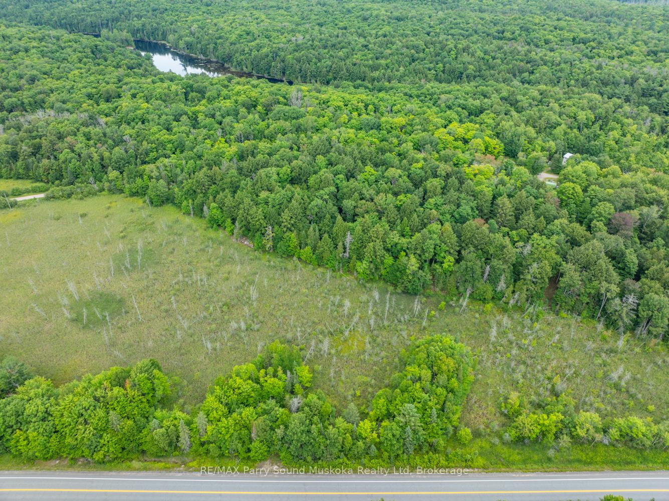 Photo 30 of 131 Moonwing Road, Magnetawan, Ahmic Harbour — HOMEH