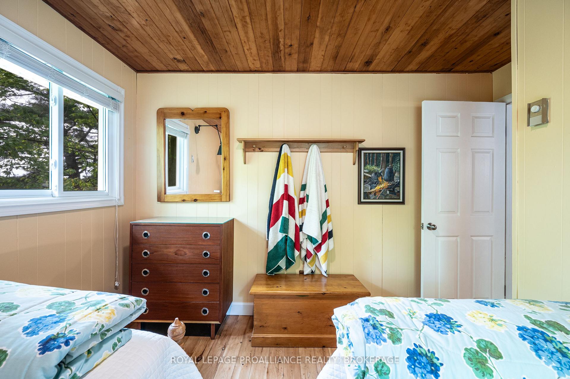 Photo 16 of 459 Ash Island, Frontenac Islands, The Islands — HOMEH