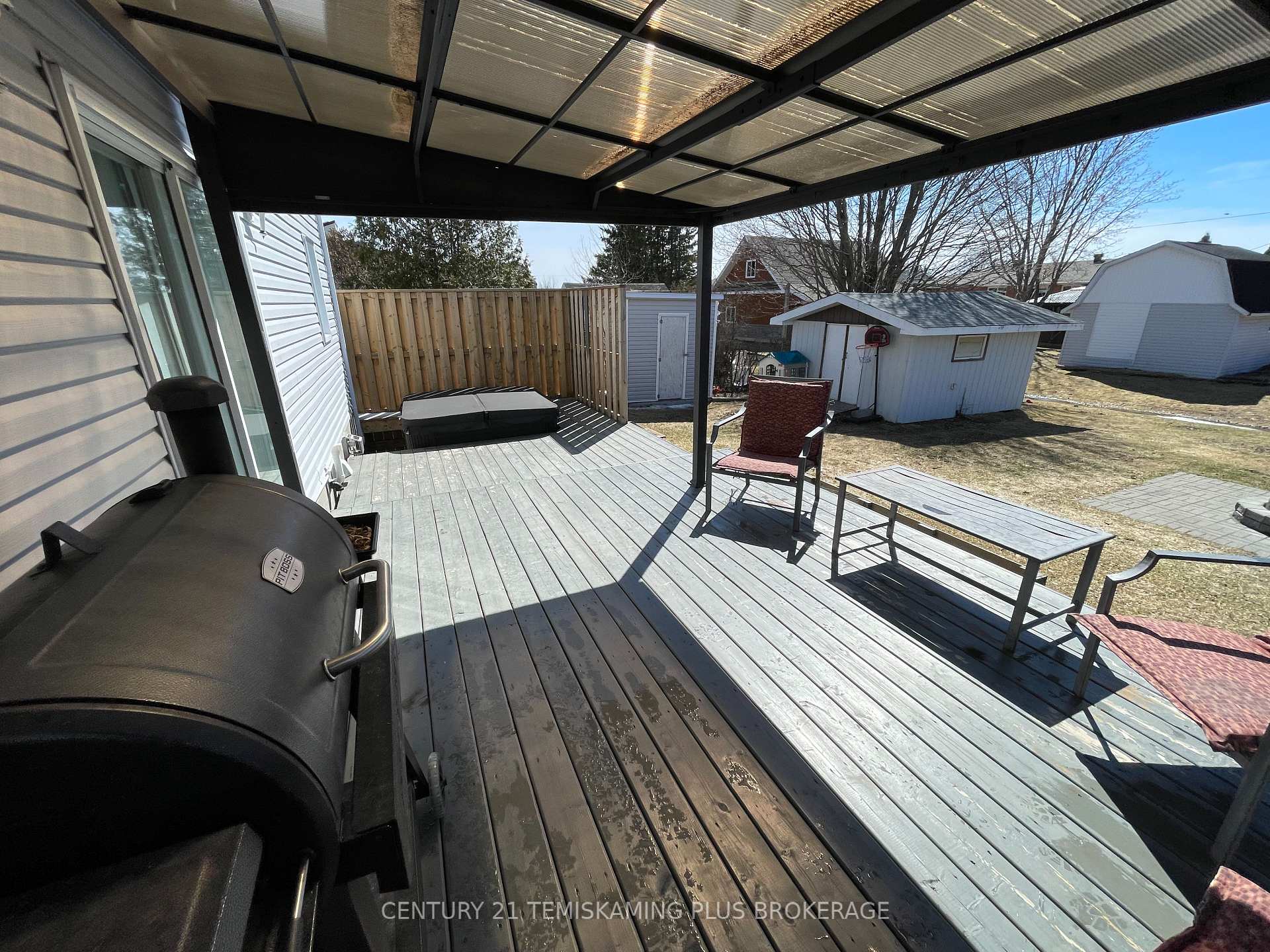 Photo 6 of 32 Tenth Avenue N, Armstrong, Earlton — HOMEH