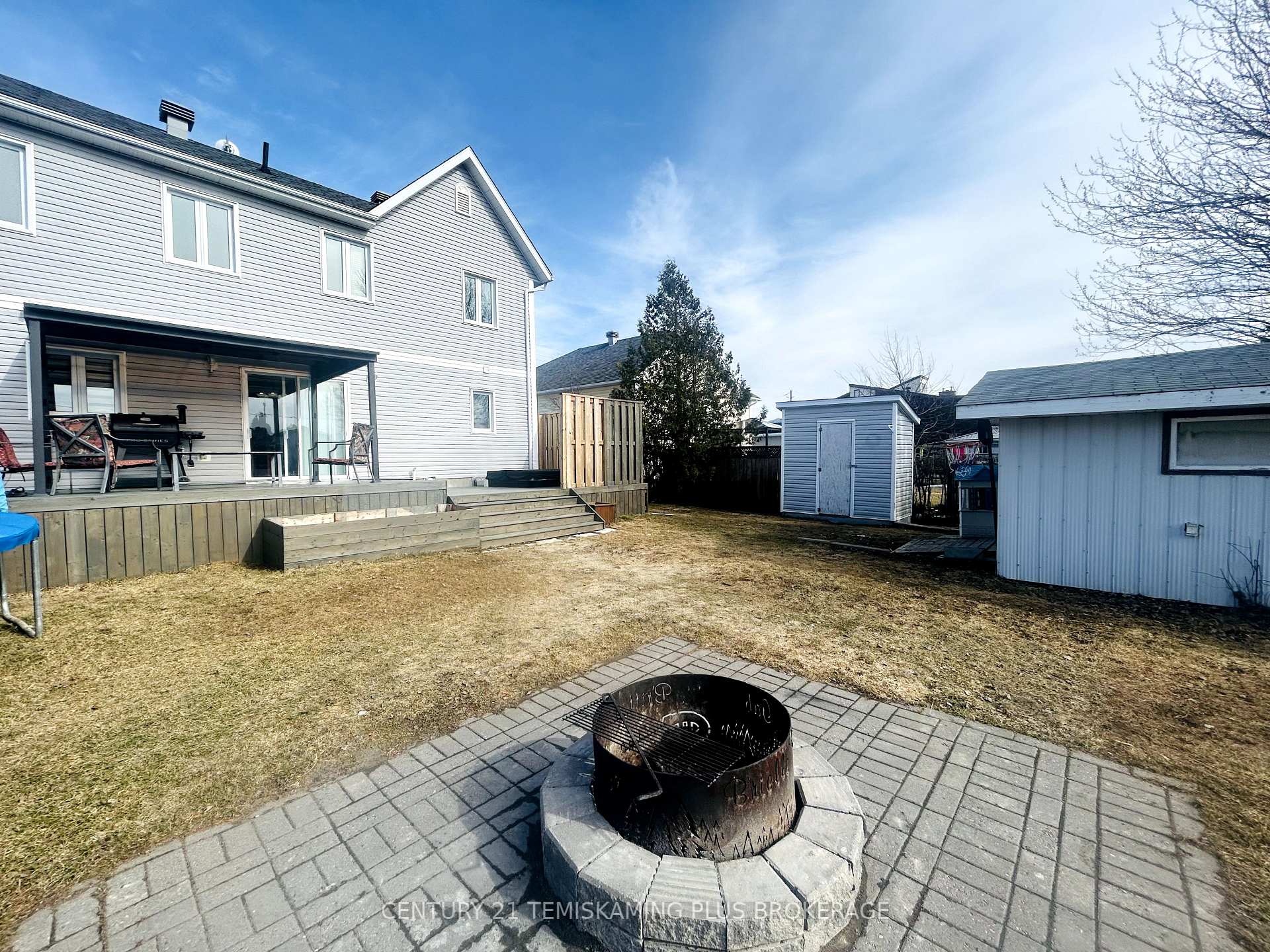 Photo 9 of 32 Tenth Avenue N, Armstrong, Earlton — HOMEH