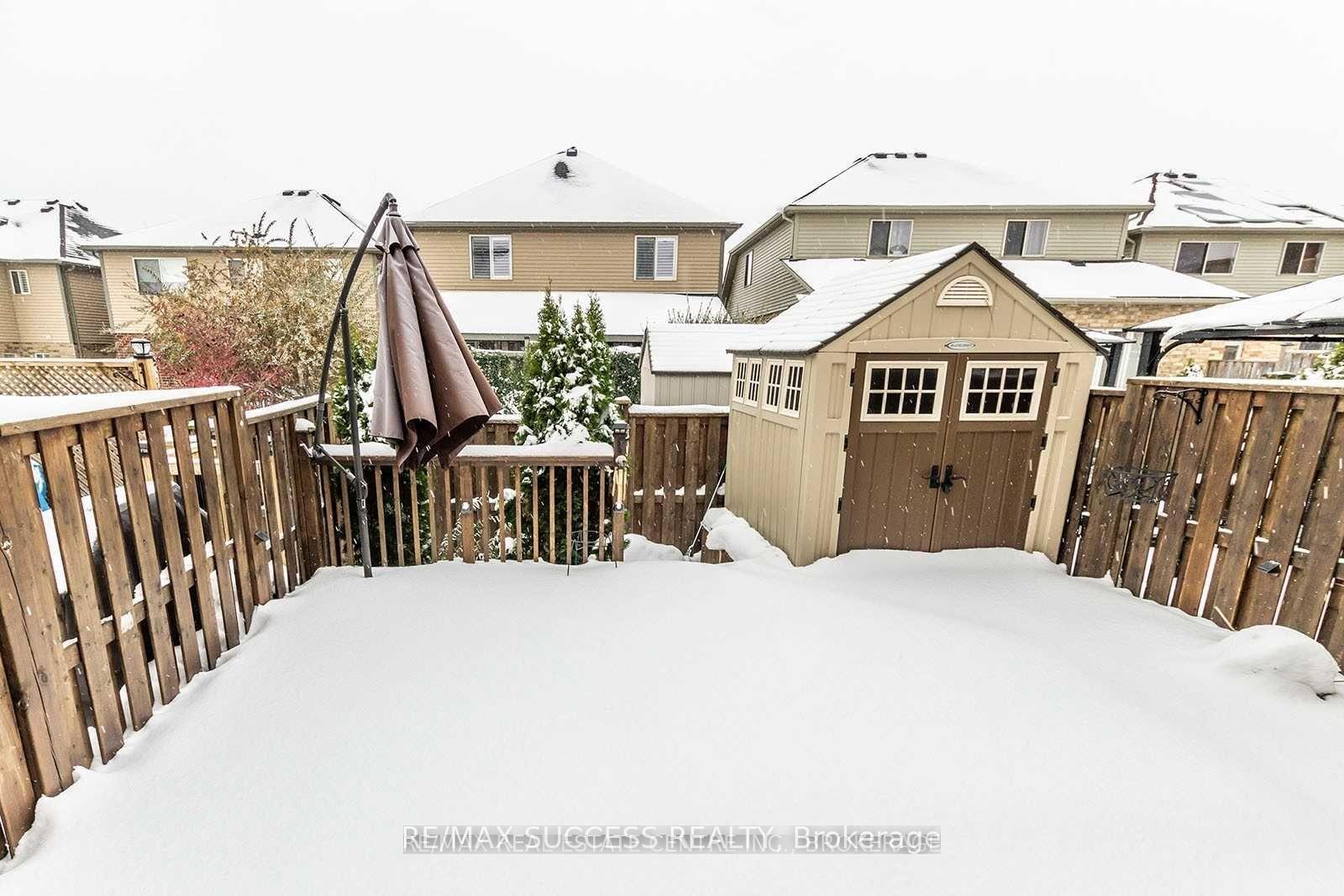 Photo 20 of Unit 10, 10 Pumpkin Pass, Hamilton, Binbrook — HOMEH