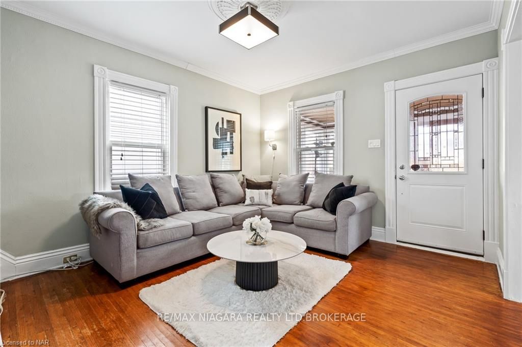 Photo 6 of 23 Catherine Street, St. Catharines, Downtown — HOMEH