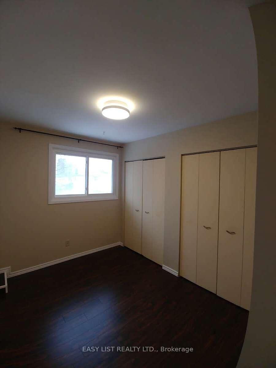 Photo 5 of 7 Mordon Court, Brampton, Madoc — HOMEH