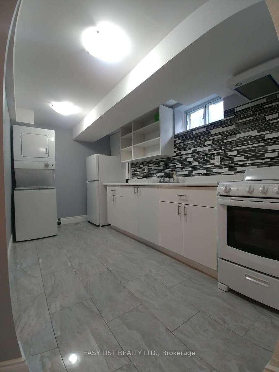Photo 13 of 7 Mordon Court, Brampton, Madoc — HOMEH