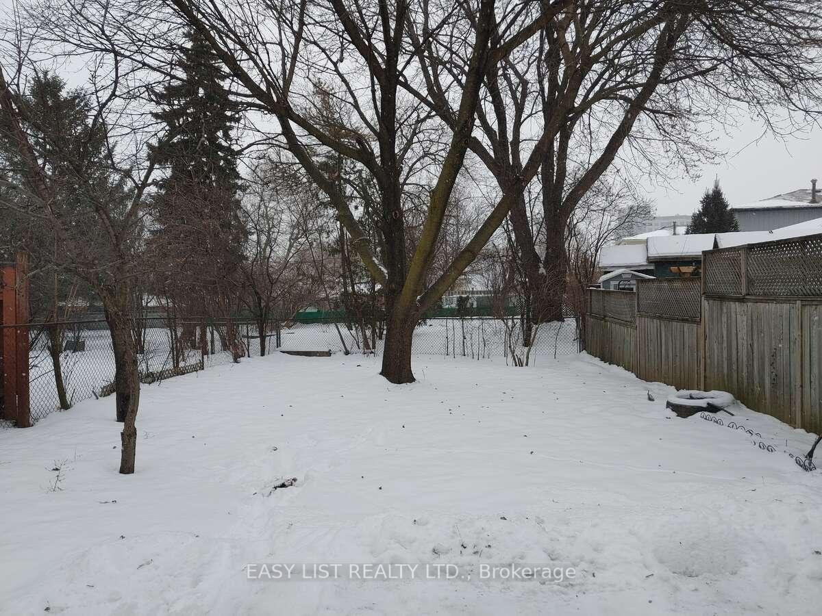 Photo 16 of 7 Mordon Court, Brampton, Madoc — HOMEH