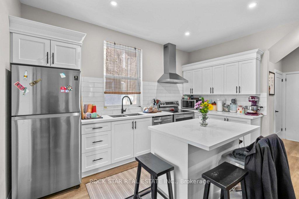 Photo 37 of 20 Holton Avenue S, Hamilton, Gibson — HOMEH
