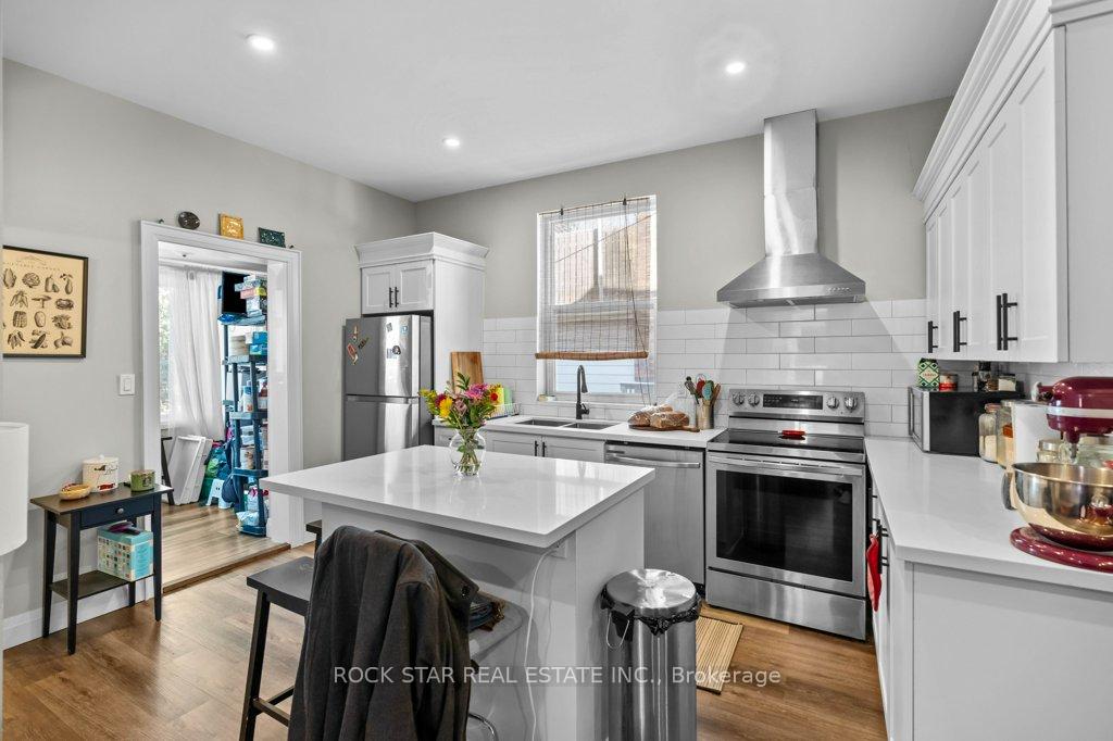 Photo 38 of 20 Holton Avenue S, Hamilton, Gibson — HOMEH