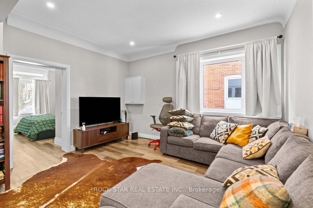 Photo 41 of 20 Holton Avenue S, Hamilton, Gibson — HOMEH