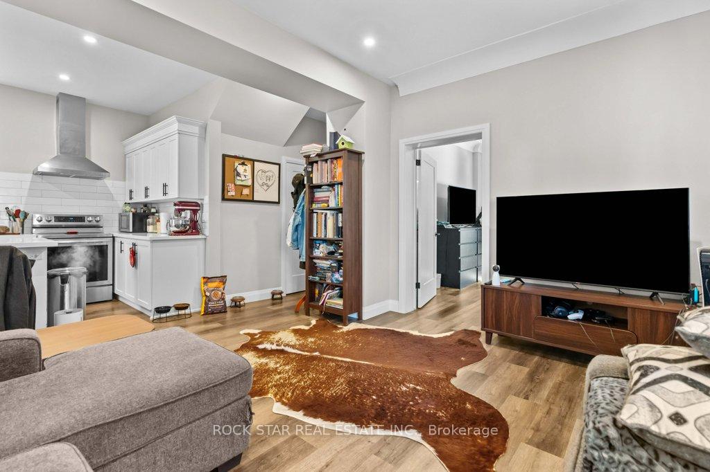 Photo 43 of 20 Holton Avenue S, Hamilton, Gibson — HOMEH