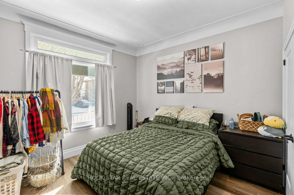 Photo 44 of 20 Holton Avenue S, Hamilton, Gibson — HOMEH