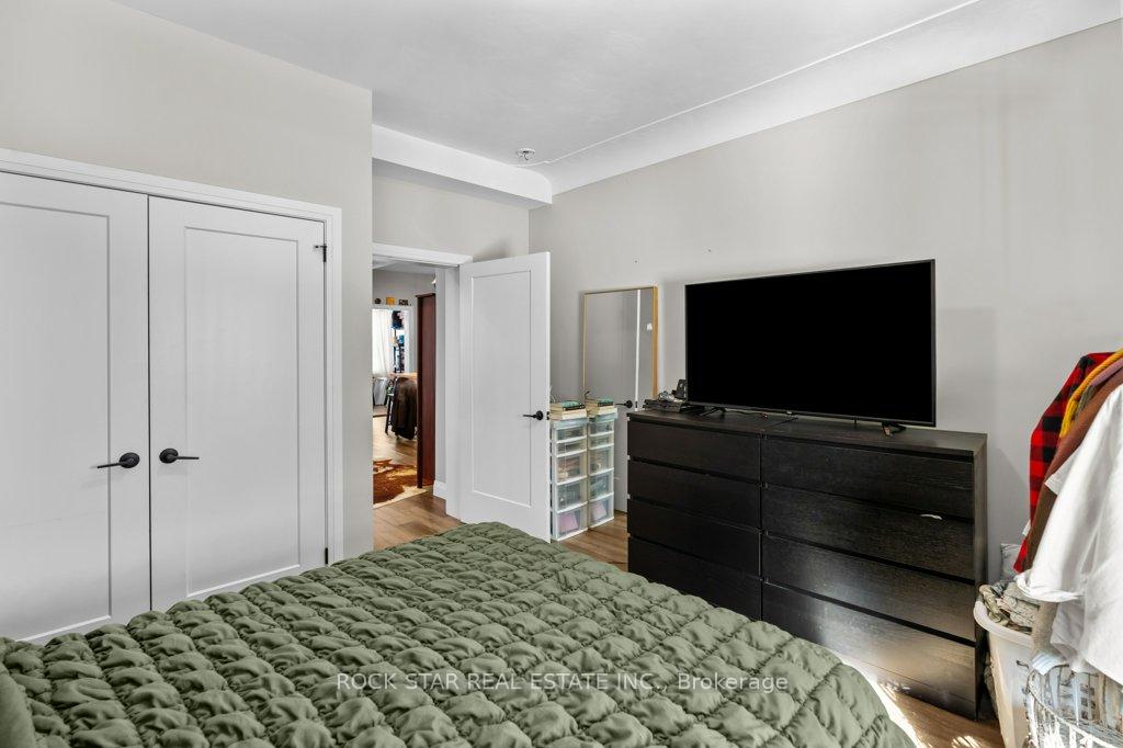 Photo 45 of 20 Holton Avenue S, Hamilton, Gibson — HOMEH