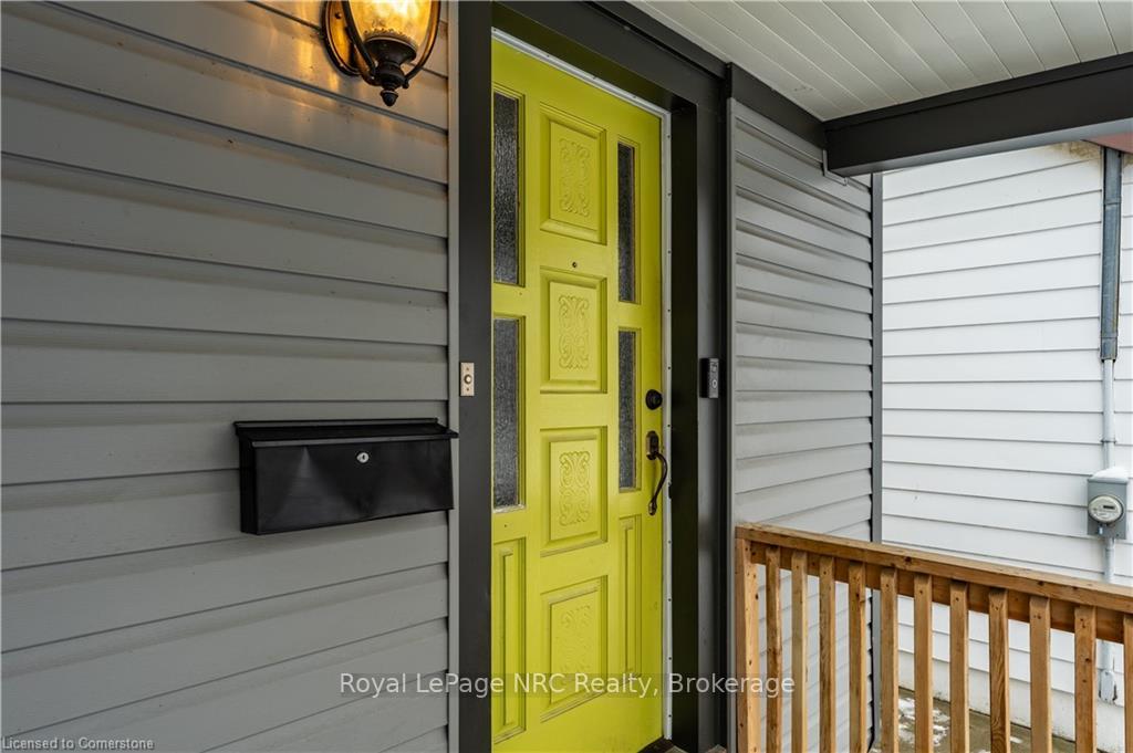 Photo 7 of 80 Maple Street, St. Catharines, Downtown — HOMEH